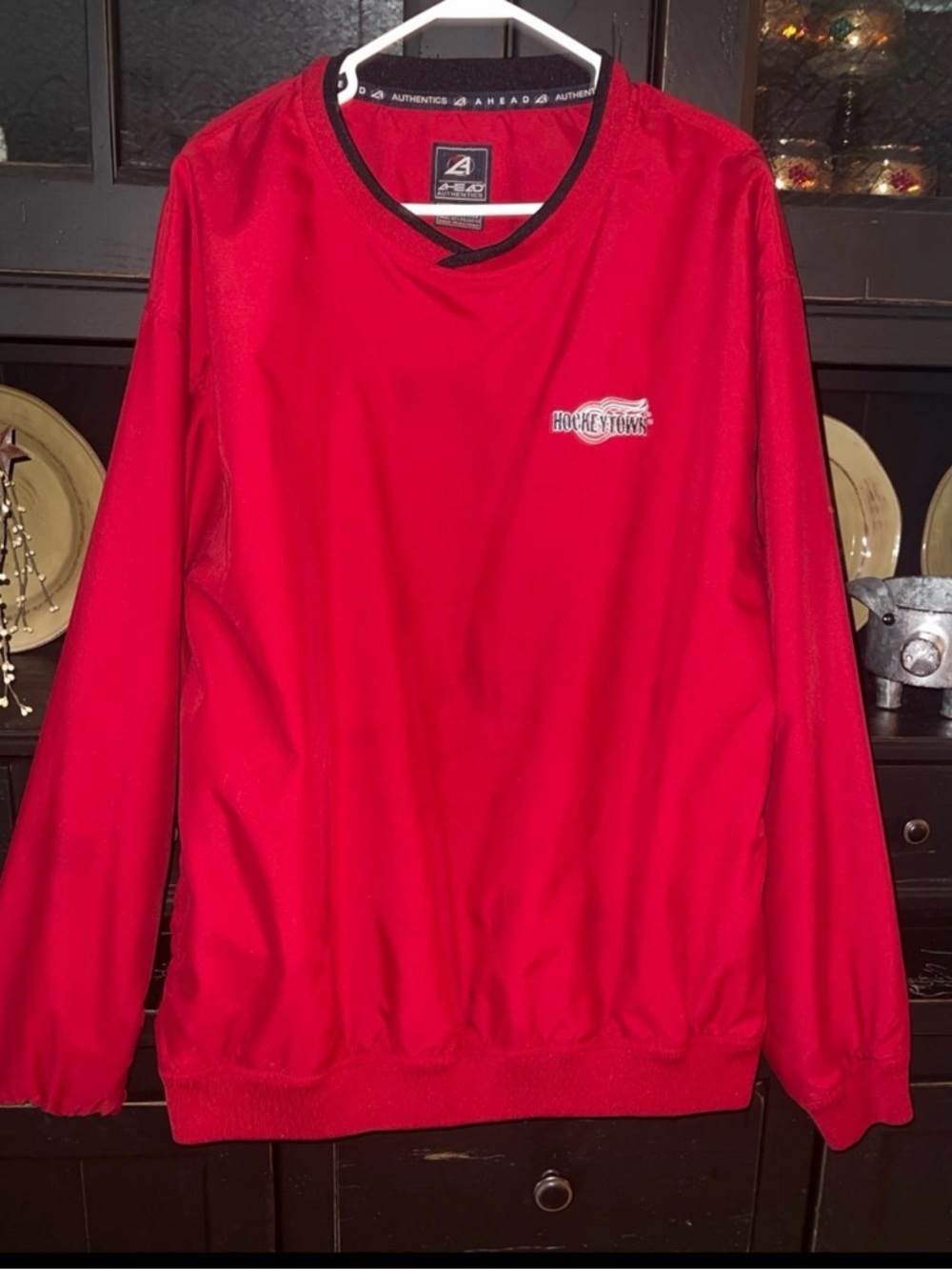 DETROIT REDWINGS SPORTS PULLOVER ( L )